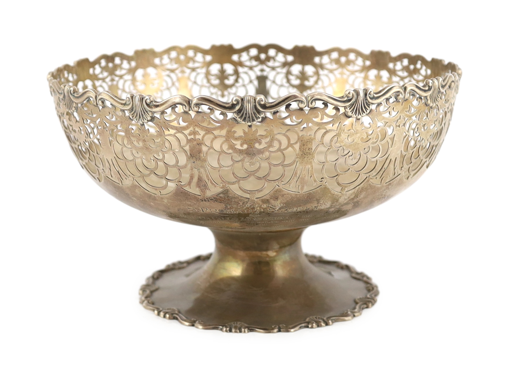 A George V pierced silver circular pedestal bowl by Mappin & Webb, Sheffield, 1927, diameter 23.7cm, 23.3oz.